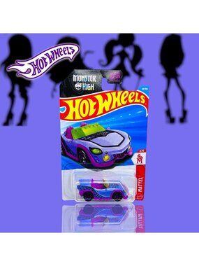 Hot Wheels Monster High Skullector Ghoul Mobile!! Purple Pink Color Variation.